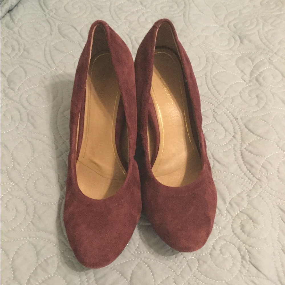 Vionic Camden Burgundy Wedge Heel Size 8